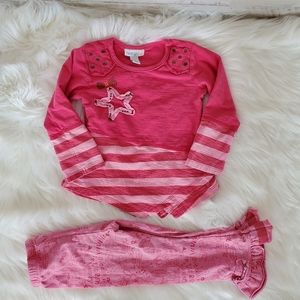 ☆3/$15!☆ Adorable outfit!